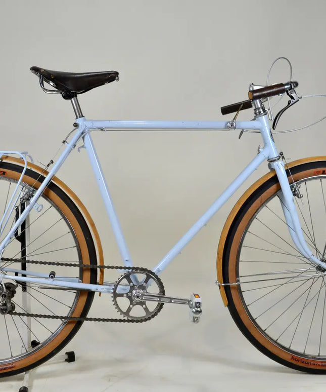 velo ancien homme de ville
