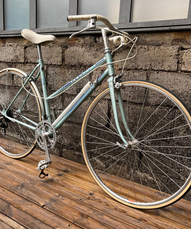 Vélo vintage Peugeot bleu ciel - Taille XS/S