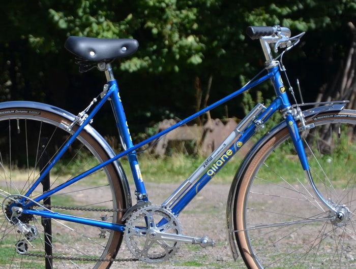 <h2>Vente de vélos vintages</h2>