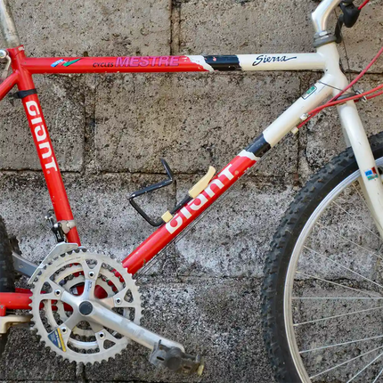 VTT vintage GIANT rouge - Taille S/M